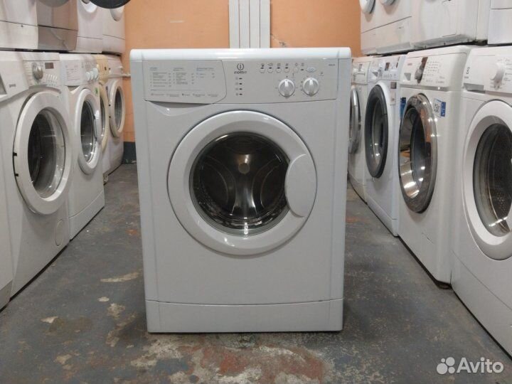Стиральная машина Indesit