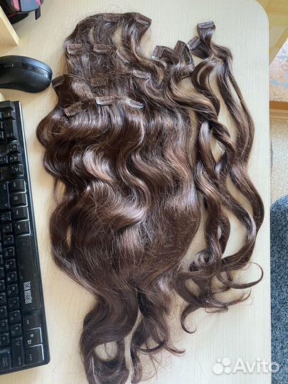 Волосы на заколках