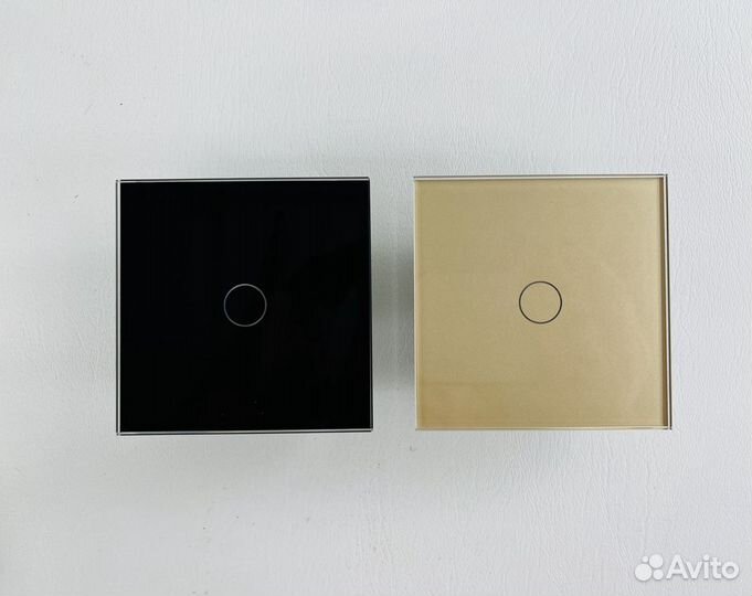 Сенсорный выключатель Livolo VL-C701