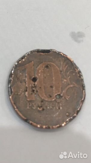 Манета брак все дефекты видно на фото