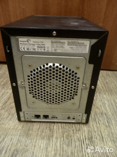 Сетевое хранилище Seagate