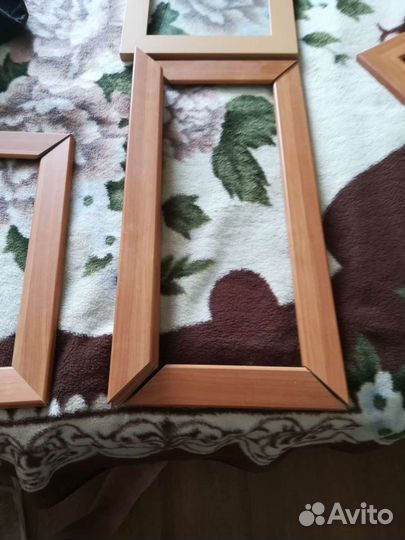 Рамки для фото и картин