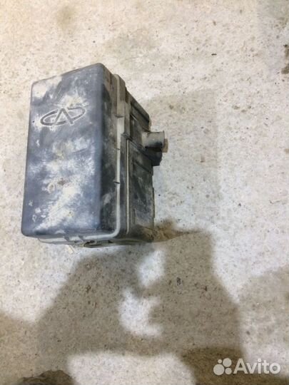 Чери тигго Т11 блок предохранителей