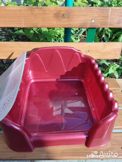 Лоток для собак со столбиком