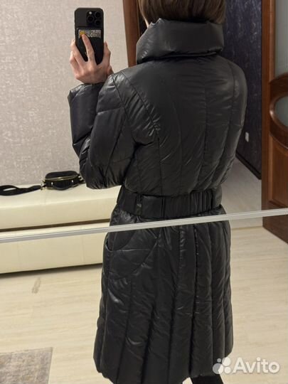 Пуховик куртка пальто marccain