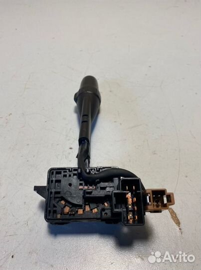 Переключатель дворников левый Nissan March K11