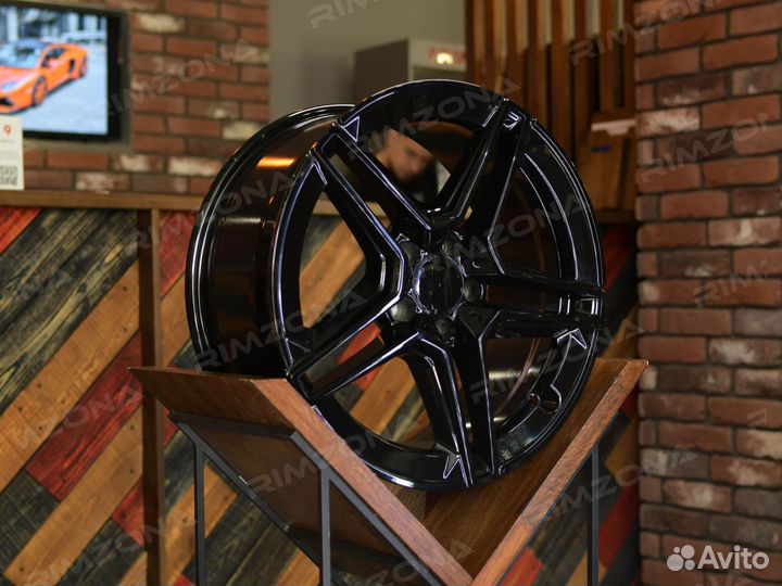 Литые диски AMG R19 на Mercedes. Арт2995