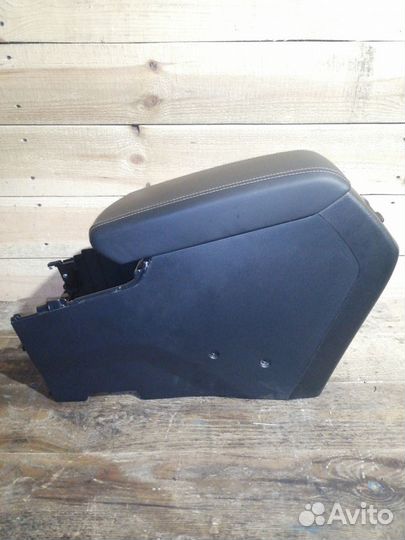 Консоль центральная Hyundai Sonata 7 (LF) 2014-201