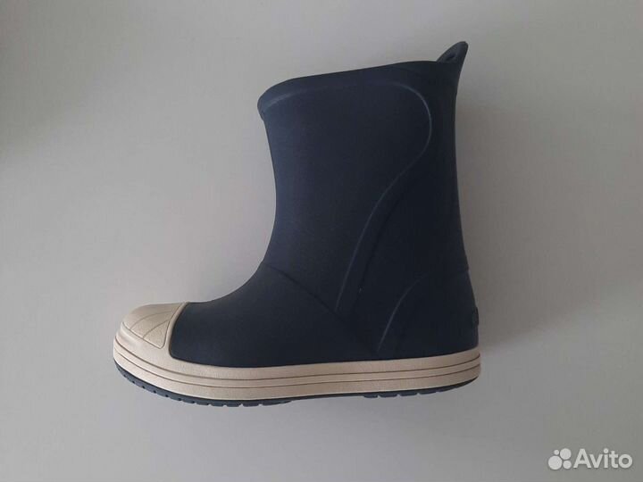 Резиновые сапожки для мальчика