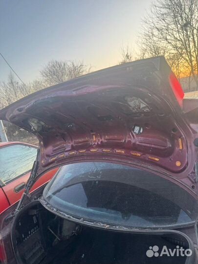 Крышка багажника задняя Audi 80 Б3 1990