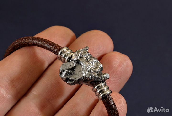 Браслет с метеоритом