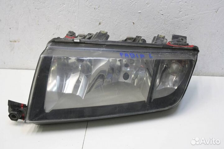 Фара левая Skoda Fabia (6Y) рест. 2005