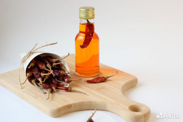 Масло сыродавленное подсолнечное с перцем чили