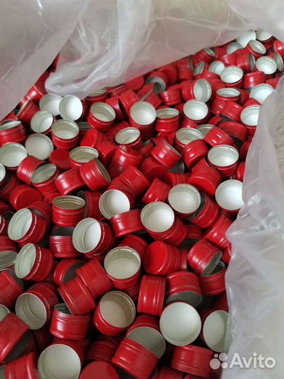 Алюминиевый колпачок для бутылки с винтовым горлом