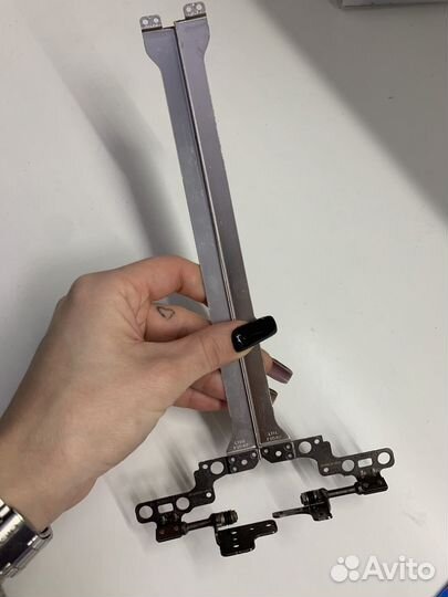 Петли Lenovo IdeaPad S145-15AST