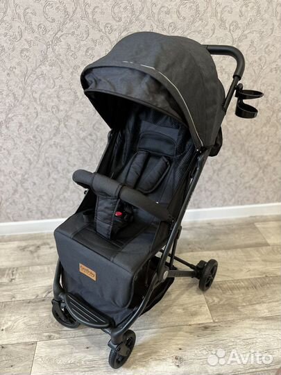 Коляска прогулочная