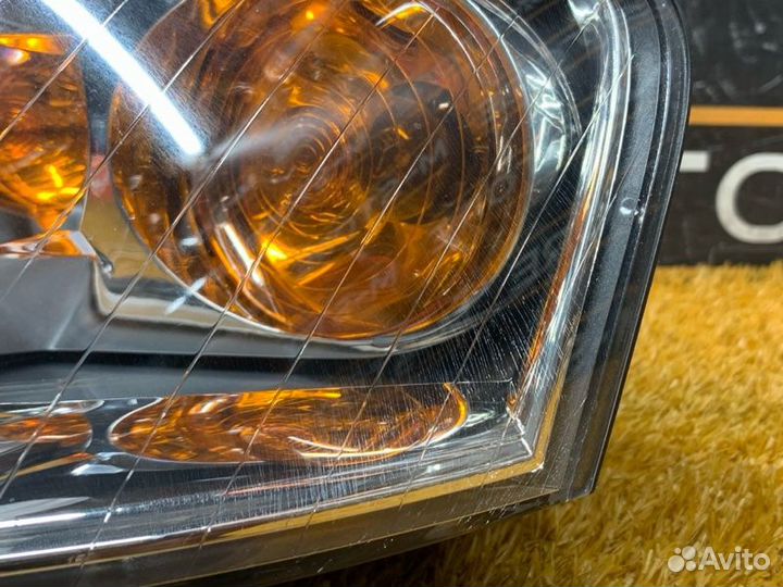 Фара левая Audi A4 B7/8E BFB 2007