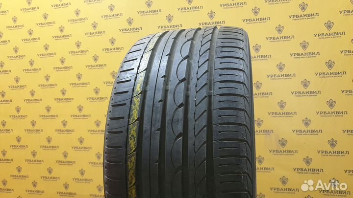 Yokohama Advan Sport V103 265/30 R19