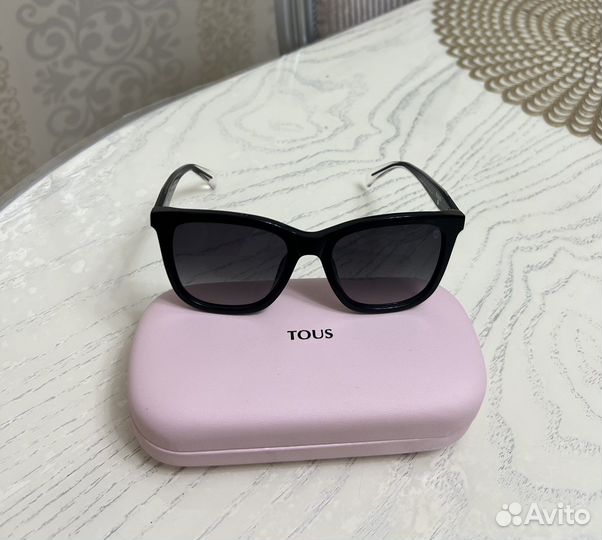 Солнцезащитные очки Tous