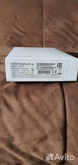 Планшет Huawei MediaPad M3 lite