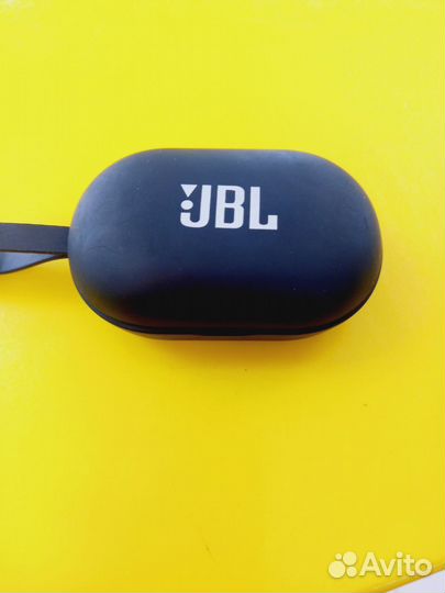 Наушники JBL