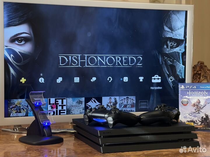 PlayStation 4 Pro CUH-7208B (Много Игр)