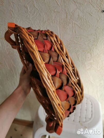 Корзина плетеная