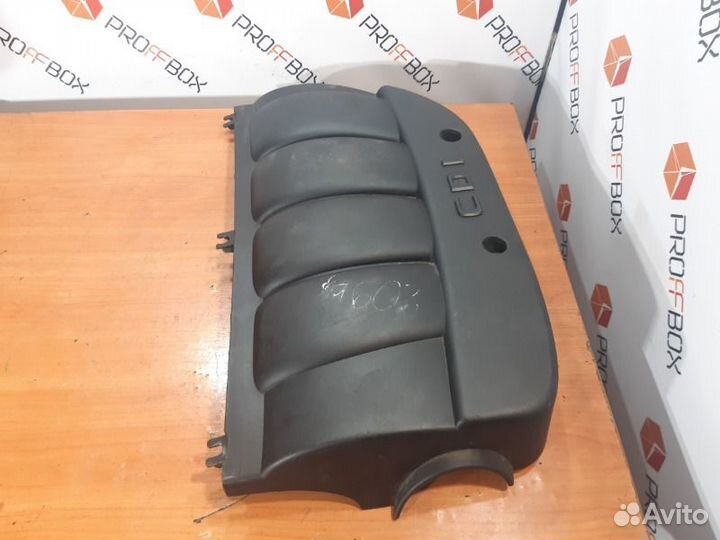 Декоративная крышка двигателя Mercedes E-Class