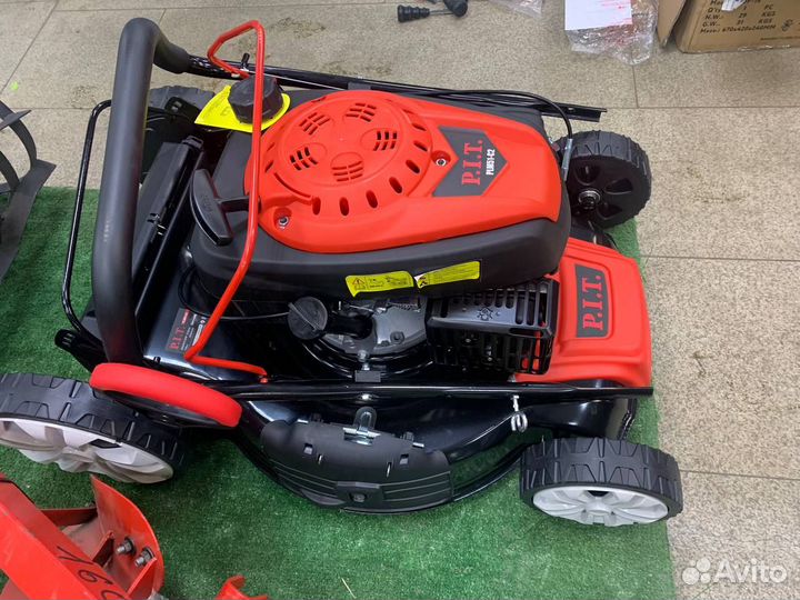 Газонокосилка бензиновая P.I.T. PLM51-C2