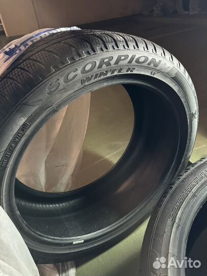 Pirelli Scorpion Winter 305/35 R21 109V