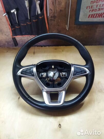 Руль Renault Arkana кожа обогрев кнопки 484001484R