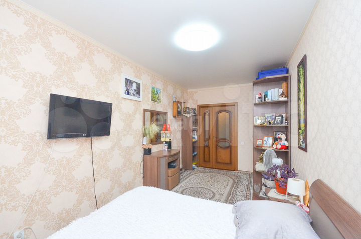 1-к. квартира, 42 м², 2/9 эт.