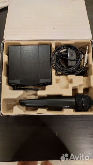 Студийный микрофон akg