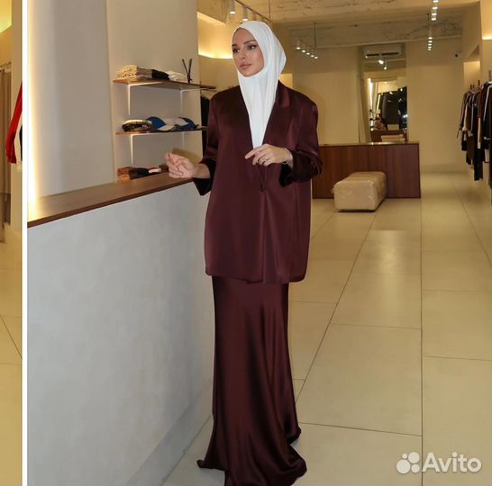 Костюм женский