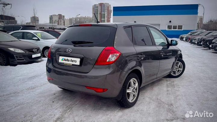 Kia Ceed 1.6 AT, 2012, 99 713 км