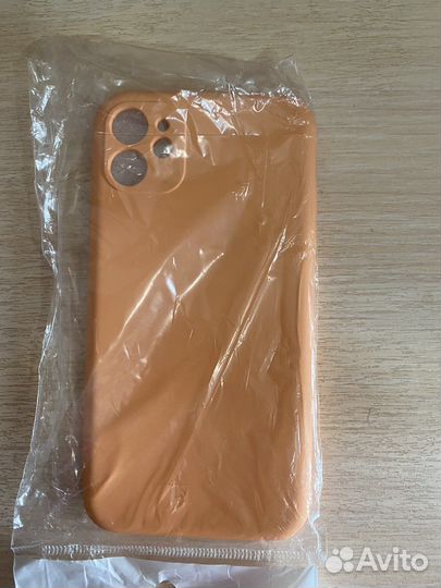 Чехол на iPhone 11