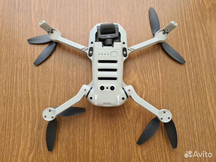 DJI Mini идеальное состояние квадрокоптер