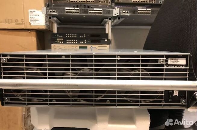 Symmetra PX 10/16 кВт, 400 В Силовой модуль APC