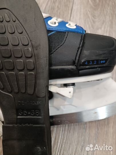 Коньки хоккейные детские