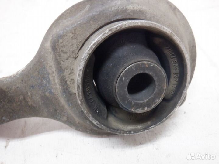 Рычаг передний правый нижний