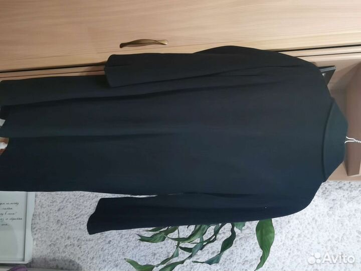 Пальто женское 42 44 чёрное деми