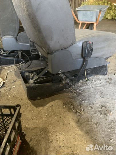 Сиденье freightliner