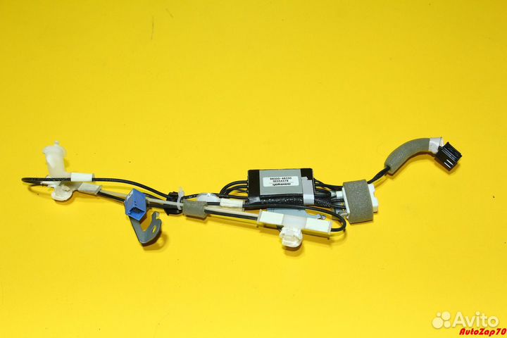 Lexus RX450h Антенна