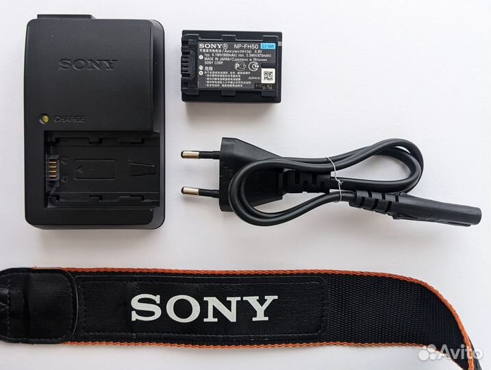 Зеркальная камера Sony dslr-A290 коробка,чек,micSD