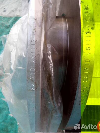 Продаются передние тормозные диски на рено- логан