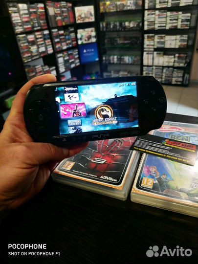 Sony PSP Street прошитая+300игр