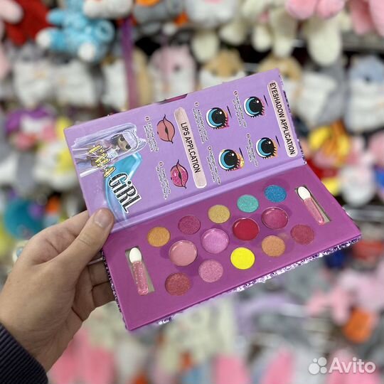 Палитра теней, Детская декоративная косметика