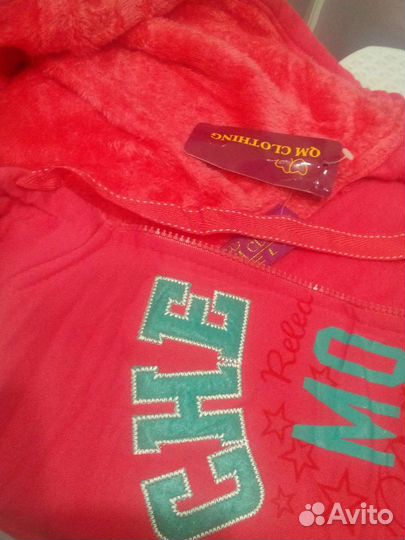 Спортивный костюм женский