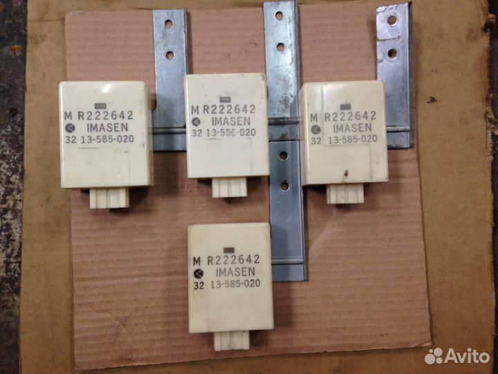 Блоки вкл полного привода Монтеро Паджеро Спорт 1
