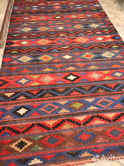 Ковры и паласы ручной работы